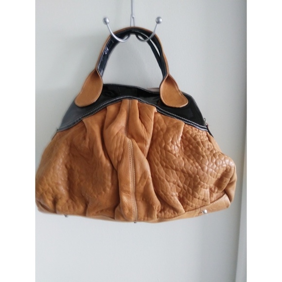 Patent and Natural Leather Bag - Picture 2 of 8